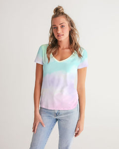 tiedie light Women's V-Neck Tee